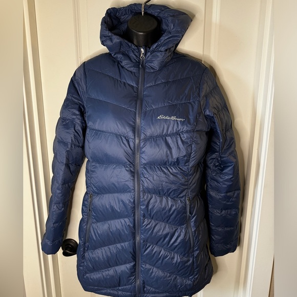 Size Small Eddie Bauer Puffer Jacket - Picture 8 of 13
